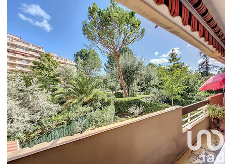 Mieszkanie na sprzedaż - Aix-En-Provence, Francja, 63 m², 188 871 USD (772 484 PLN), NET-100879230