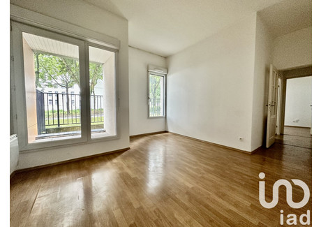 Mieszkanie na sprzedaż - Arras, Francja, 53 m², 142 336 USD (583 580 PLN), NET-101401293