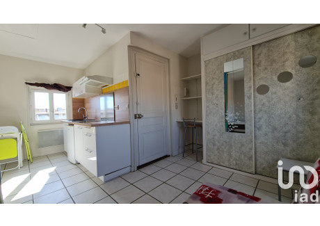 Dom na sprzedaż - Niort, Francja, 94 m², 249 161 USD (976 710 PLN), NET-101403015