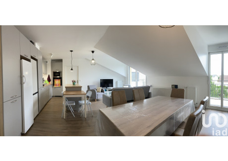 Mieszkanie na sprzedaż - Chennevieres-Sur-Marne, Francja, 76 m², 485 578 USD (1 864 619 PLN), NET-101048079