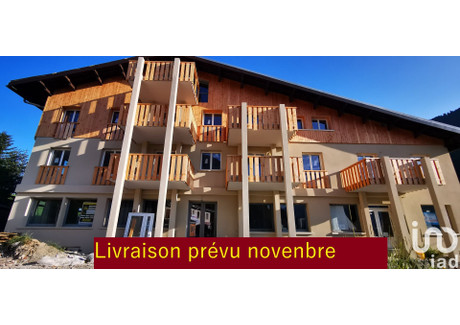 Mieszkanie na sprzedaż - La Morte, Francja, 67 m², 321 616 USD (1 235 007 PLN), NET-100922399