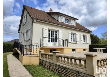Dom na sprzedaż - Gien, Francja, 132 m², 169 818 USD (669 081 PLN), NET-96892081