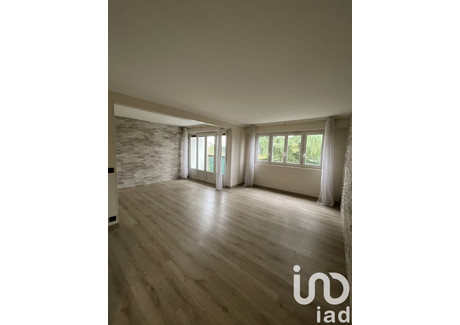 Mieszkanie na sprzedaż - Chilly-Mazarin, Francja, 88 m², 220 526 USD (901 950 PLN), NET-99364678