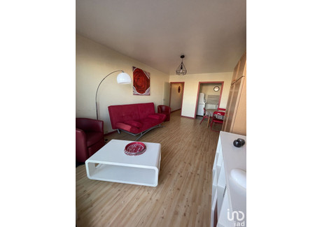 Mieszkanie na sprzedaż - Les Sables-D'olonne, Francja, 33 m², 215 985 USD (870 418 PLN), NET-93682251