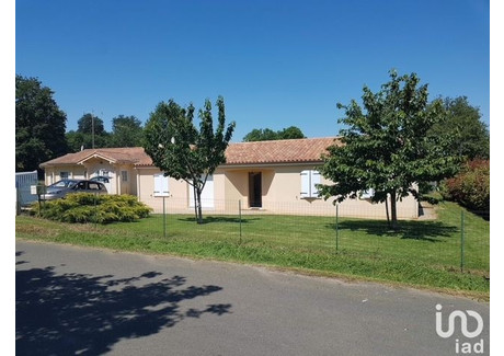 Dom na sprzedaż - Celle-Lévescault, Francja, 120 m², 232 893 USD (896 640 PLN), NET-96657185