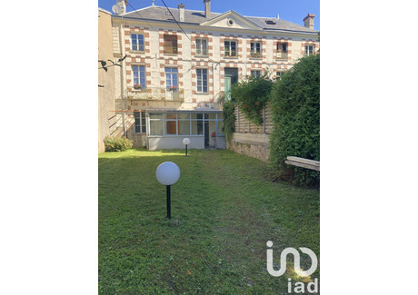 Mieszkanie na sprzedaż - Sens, Francja, 161 m², 184 934 USD (758 227 PLN), NET-98985806