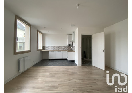 Mieszkanie do wynajęcia - Montereau-Fault-Yonne, Francja, 38 m², 717 USD (2888 PLN), NET-97961128