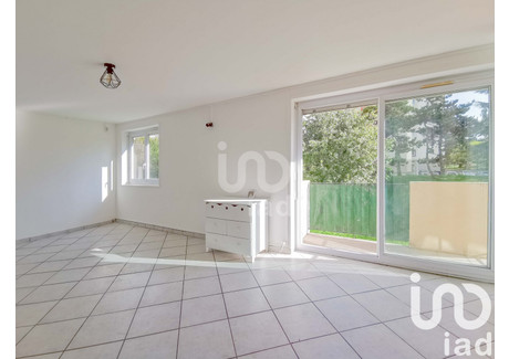 Mieszkanie na sprzedaż - Creteil, Francja, 66 m², 207 864 USD (850 164 PLN), NET-100527516