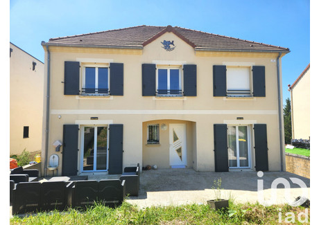 Dom na sprzedaż - Crécy-La-Chapelle, Francja, 154 m², 495 919 USD (2 072 942 PLN), NET-98355781