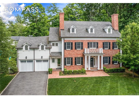 Dom na sprzedaż - 146 Fox Meadow Rd Scarsdale, Usa, 775,93 m², 4 695 000 USD (17 981 850 PLN), NET-98373672