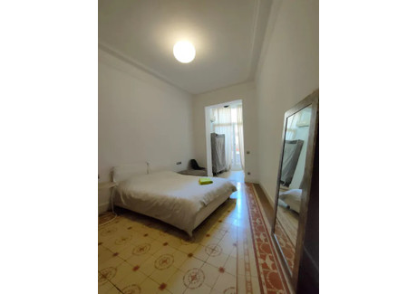 Mieszkanie do wynajęcia - Carrer de València Barcelona, Hiszpania, 50 m², 1324 USD (5085 PLN), NET-100224984