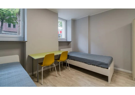 Mieszkanie do wynajęcia - Leibnizstraße Berlin, Niemcy, 65 m², 658 USD (2572 PLN), NET-100476412