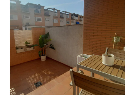 Dom do wynajęcia - Carrer l'Illa de Hierro Valencia, Hiszpania, 233 m², 2930 USD (11 984 PLN), NET-100502973