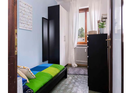 Mieszkanie do wynajęcia - Via Gallarate Milan, Włochy, 140 m², 766 USD (3140 PLN), NET-100647273