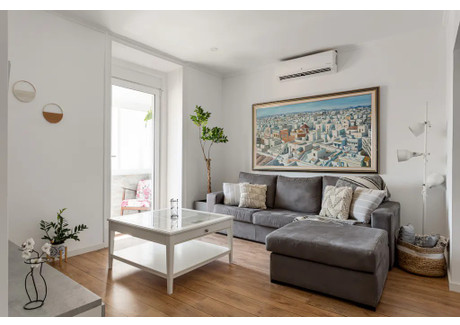 Mieszkanie do wynajęcia - Rua Tenente Ferreira Durão Lisbon, Portugalia, 88 m², 3624 USD (13 916 PLN), NET-100651496