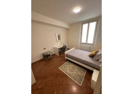 Mieszkanie do wynajęcia - Via de' Carbonesi Bologna, Włochy, 164 m², 925 USD (3718 PLN), NET-100674801