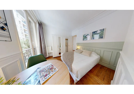 Mieszkanie do wynajęcia - Rue des Cloys Paris, Francja, 51 m², 1127 USD (4318 PLN), NET-100767812