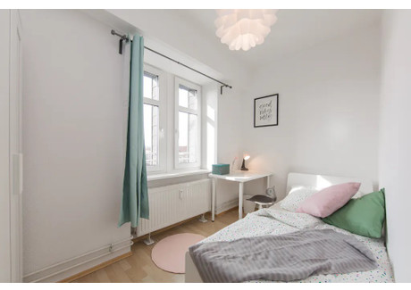 Mieszkanie do wynajęcia - Kantstraße Berlin, Niemcy, 67 m², 709 USD (2721 PLN), NET-100885859