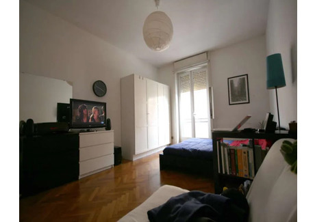 Mieszkanie do wynajęcia - Via Antonio Pollaiuolo Milan, Włochy, 130 m², 901 USD (3767 PLN), NET-100998847