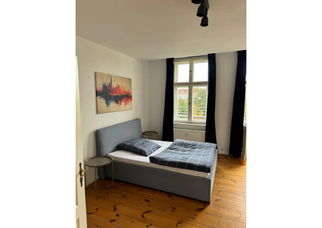 Mieszkanie do wynajęcia - Krossener Straße Berlin, Niemcy, 120 m², 1048 USD (4380 PLN), NET-101158859