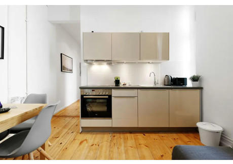 Mieszkanie do wynajęcia - Rue des Sables Brussels, Belgia, 56 m², 768 USD (3003 PLN), NET-101158820