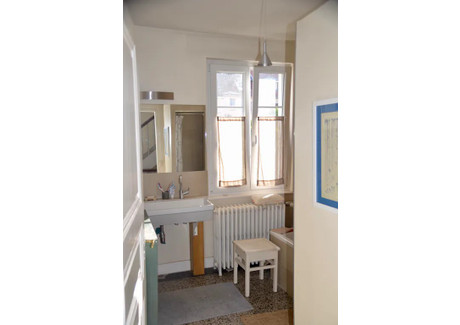 Dom do wynajęcia - Rue Simonis Strasbourg, Francja, 180 m², 2425 USD (9920 PLN), NET-101176338