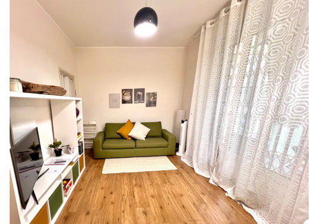 Mieszkanie do wynajęcia - Via Erasmo Gattamelata Milan, Włochy, 60 m², 1833 USD (7662 PLN), NET-101267791