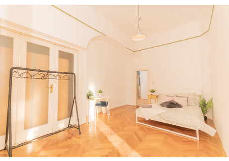 Mieszkanie do wynajęcia - Gutenberg tér Budapest, Węgry, 86 m², 369 USD (1510 PLN), NET-101238299