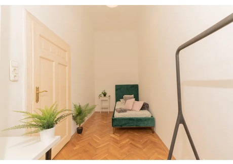 Mieszkanie do wynajęcia - Gutenberg tér Budapest, Węgry, 86 m², 309 USD (1282 PLN), NET-101238303