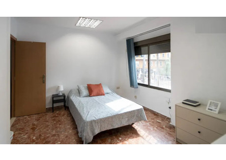 Mieszkanie do wynajęcia - Carrer de Linares Valencia, Hiszpania, 95 m², 428 USD (1718 PLN), NET-101355144