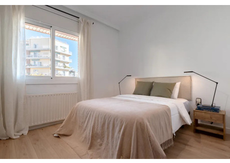 Mieszkanie do wynajęcia - Carrer de la Marina Barcelona, Hiszpania, 131 m², 1244 USD (5202 PLN), NET-101381511