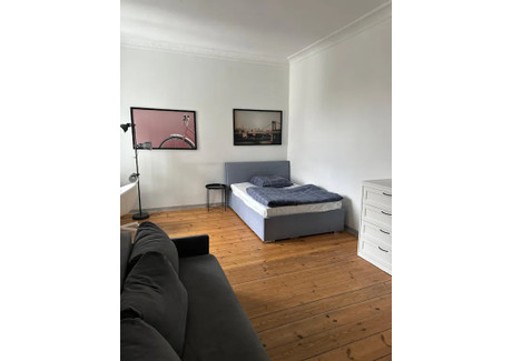 Mieszkanie do wynajęcia - Krossener Straße Berlin, Niemcy, 120 m², 1034 USD (4292 PLN), NET-101411904