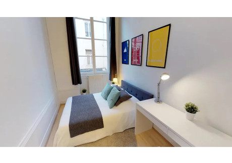 Mieszkanie do wynajęcia - Rue Paul Bert Lyon, Francja, 79 m², 695 USD (2842 PLN), NET-101524324