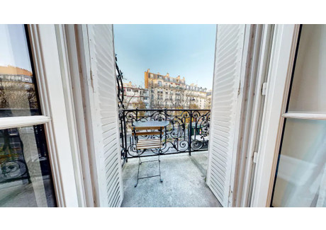 Mieszkanie do wynajęcia - Rue des Cloys Paris, Francja, 52 m², 1042 USD (4190 PLN), NET-101664521