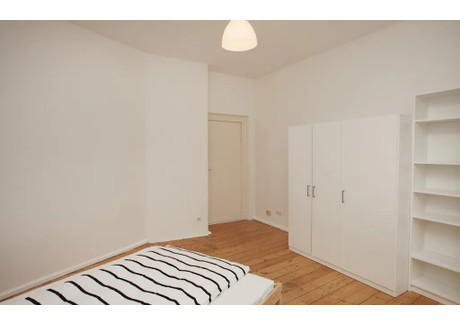 Mieszkanie do wynajęcia - Saalestraße Berlin, Niemcy, 58 m², 801 USD (3274 PLN), NET-101668177