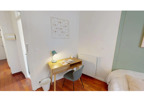 Mieszkanie do wynajęcia - Rue Roberval Paris, Francja, 124 m², 1137 USD (4560 PLN), NET-101668682