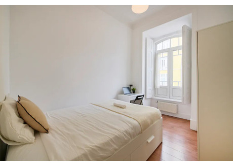 Mieszkanie do wynajęcia - Rua Morais Soares Lisbon, Portugalia, 200 m², 706 USD (2889 PLN), NET-101735657