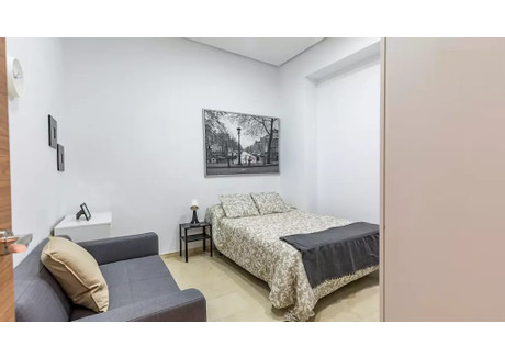 Mieszkanie do wynajęcia - Carrer de la Pau Valencia, Hiszpania, 175 m², 422 USD (1765 PLN), NET-101887996