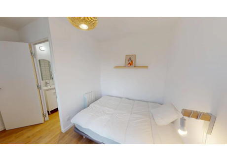 Mieszkanie do wynajęcia - Rue Pierre Poli Issy-Les-Moulineaux, Francja, 188 m², 917 USD (3805 PLN), NET-101888672