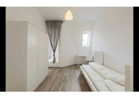 Mieszkanie do wynajęcia - Kottbusser Damm Berlin, Niemcy, 121 m², 771 USD (3092 PLN), NET-101922923