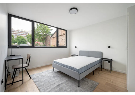 Mieszkanie do wynajęcia - Rue Fernand Pelloutier Boulogne-Billancourt, Francja, 69 m², 926 USD (3845 PLN), NET-102281643