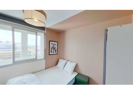 Mieszkanie do wynajęcia - Rue des Cailloux Clichy, Francja, 86 m², 979 USD (4002 PLN), NET-102311851