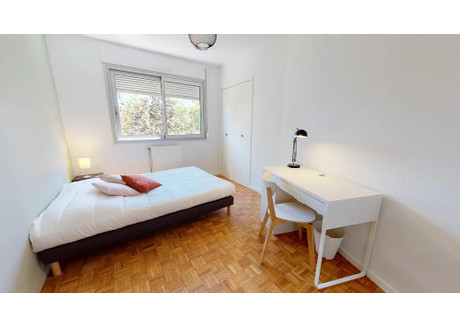 Mieszkanie do wynajęcia - Rue des Peupliers Villeurbanne, Francja, 92 m², 551 USD (2285 PLN), NET-102413269