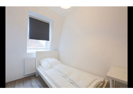 Mieszkanie do wynajęcia - Kottbusser Damm Berlin, Niemcy, 71 m², 707 USD (2898 PLN), NET-102548050