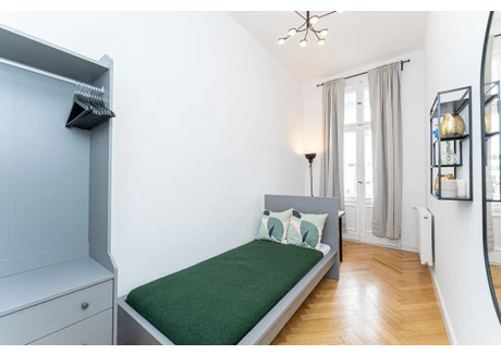 Mieszkanie do wynajęcia - Uhlandstraße Berlin, Niemcy, 148 m², 773 USD (3210 PLN), NET-102698383