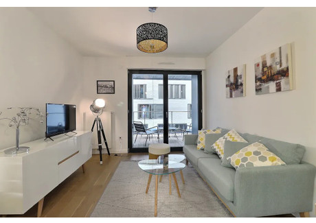 Mieszkanie do wynajęcia - Rue Jeanne Chauvin Paris, Francja, 53 m², 2199 USD (8952 PLN), NET-102639005