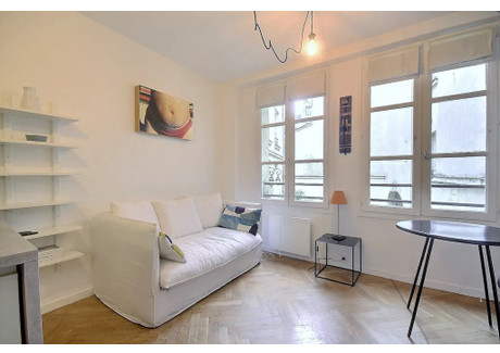 Mieszkanie do wynajęcia - Rue des Écouffes Paris, Francja, 16 m², 1212 USD (4969 PLN), NET-102639016