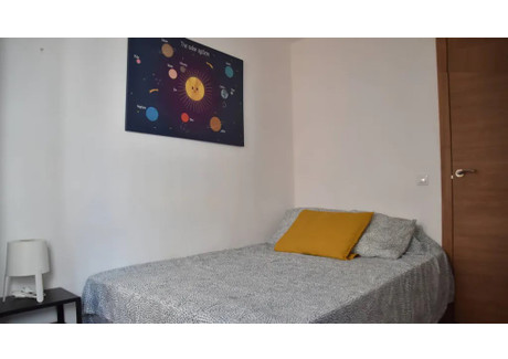 Mieszkanie do wynajęcia - Carrer del Músic Peydró Valencia, Hiszpania, 70 m², 390 USD (1618 PLN), NET-102755790