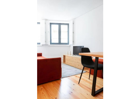 Mieszkanie do wynajęcia - Rua do Heroísmo Porto, Portugalia, 35 m², 728 USD (3021 PLN), NET-102859508