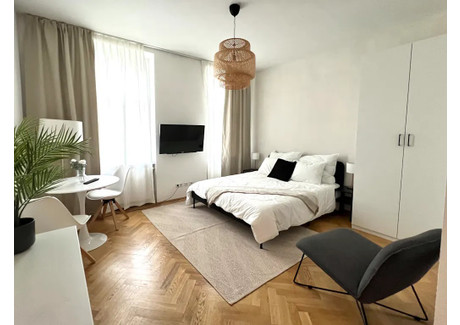 Mieszkanie do wynajęcia - Hillerstraße Vienna, Austria, 32 m², 1335 USD (5475 PLN), NET-102802474